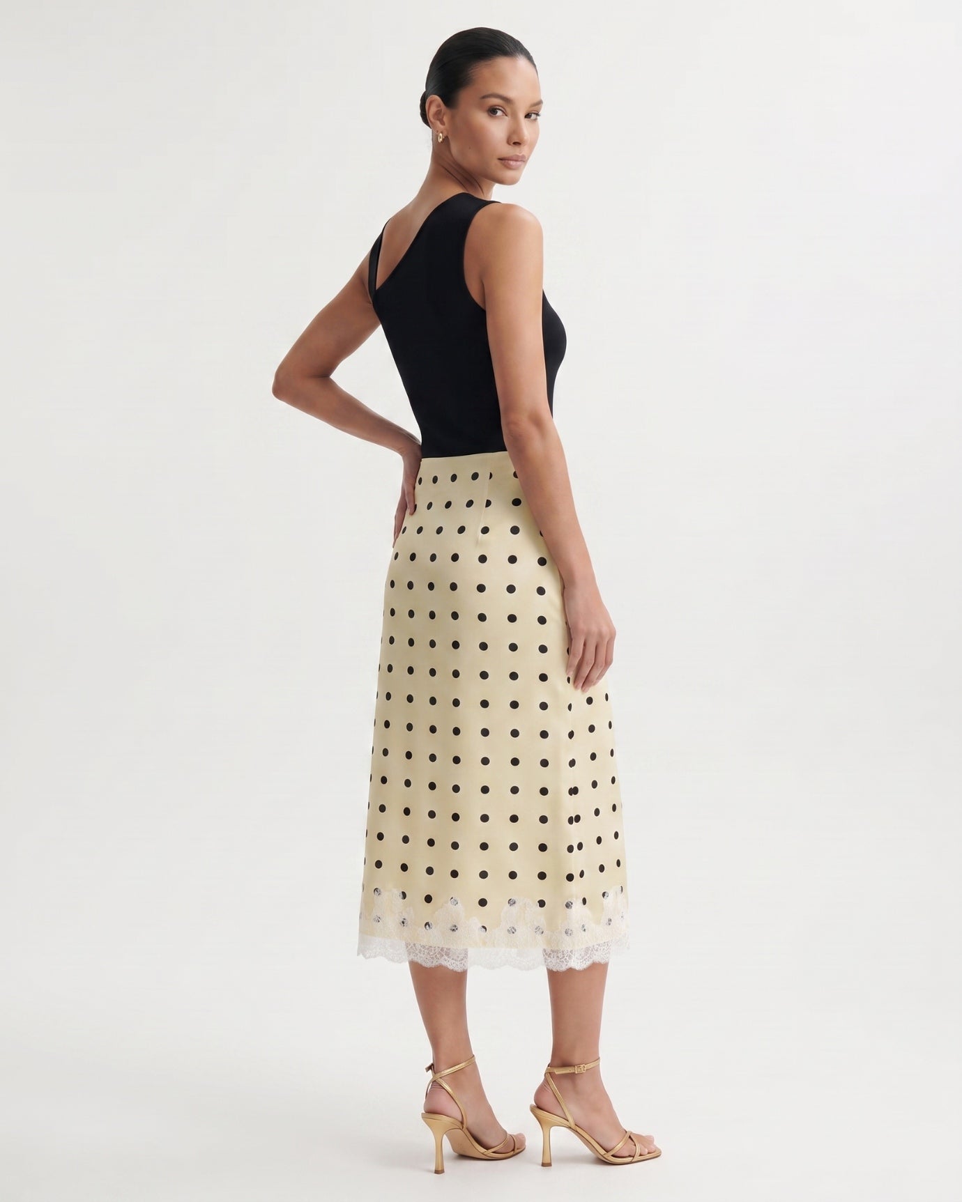 Divina Lace Skirt