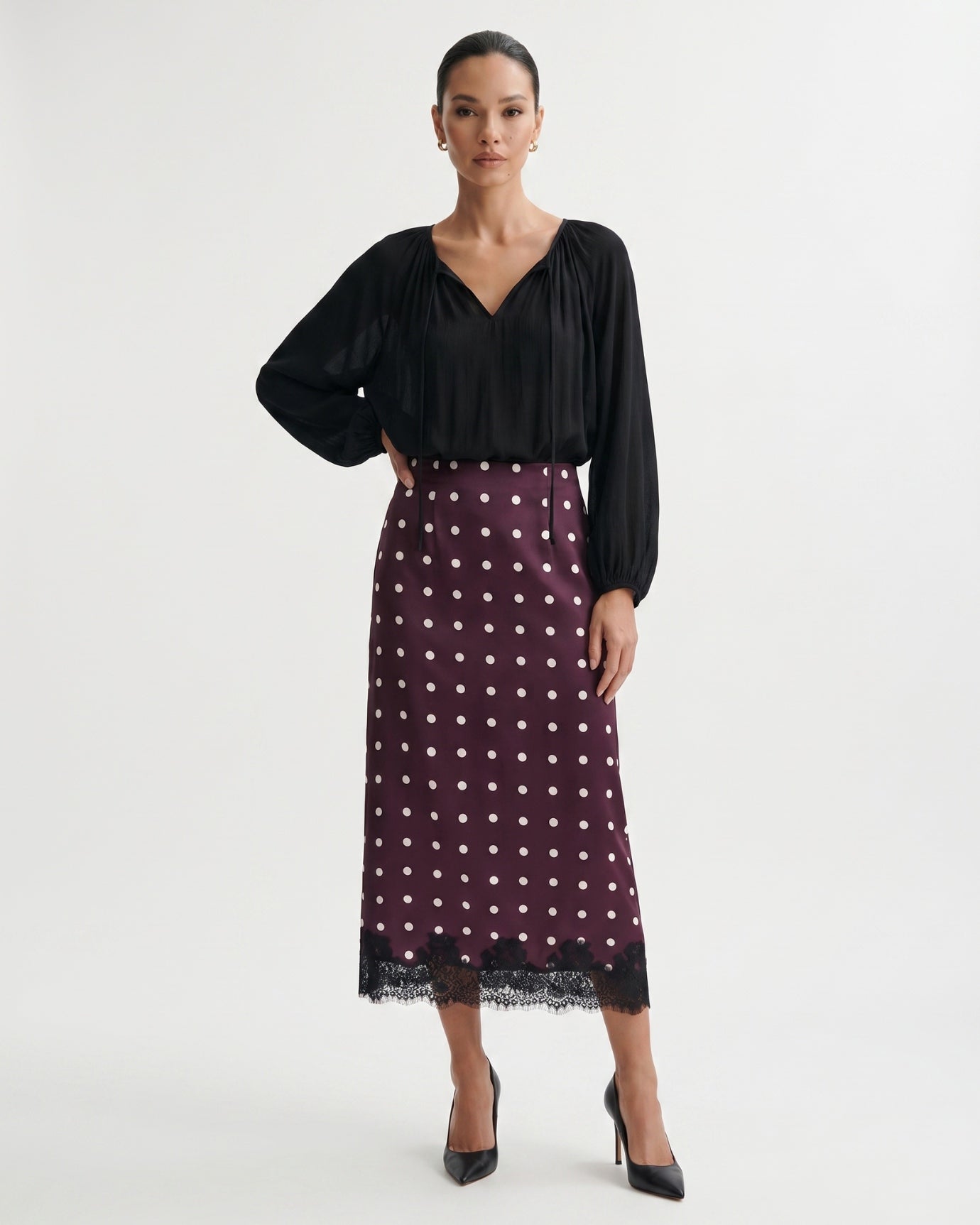Divina Lace Skirt