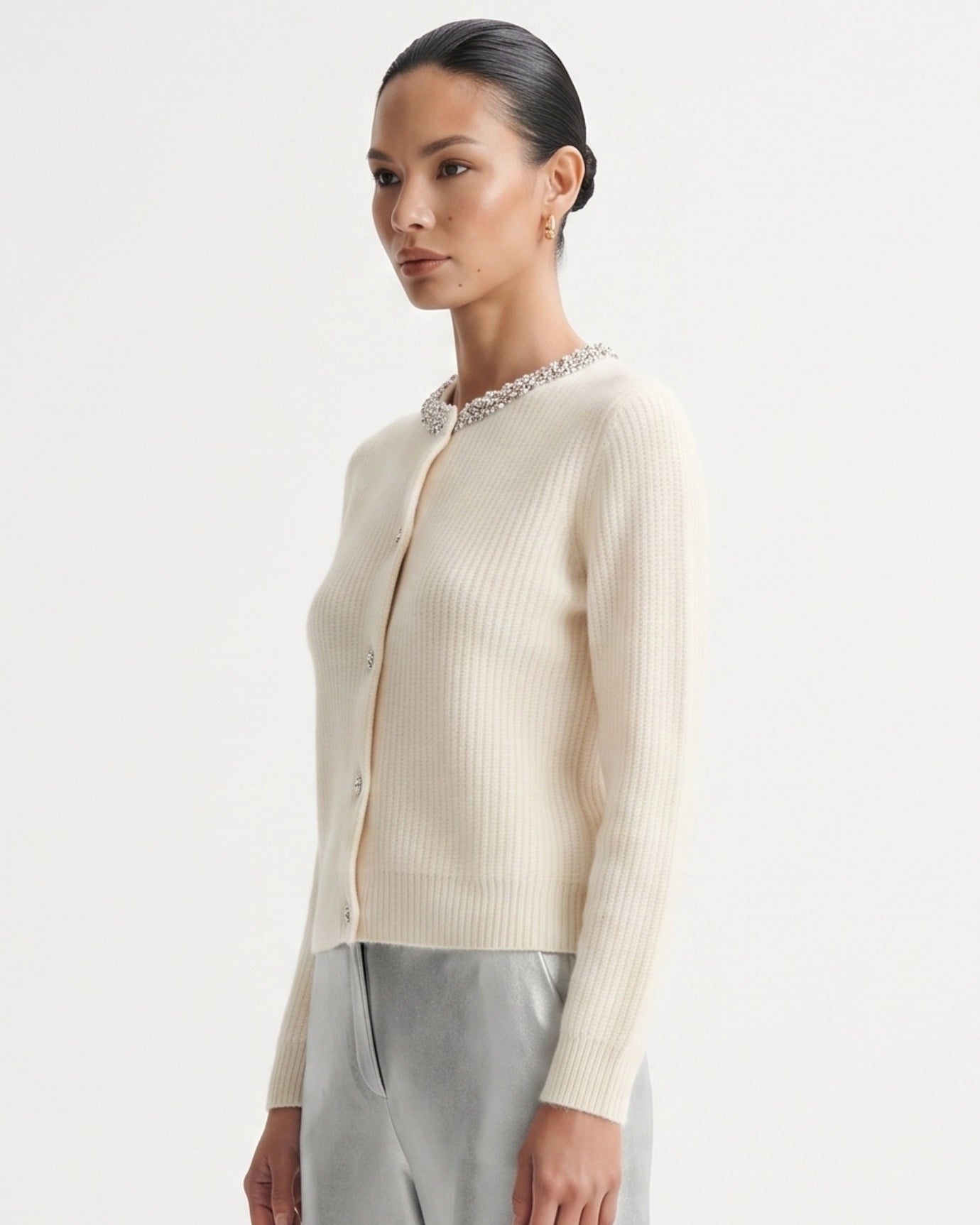 Round Neck Cashmere Knitted Diamond Cardigan