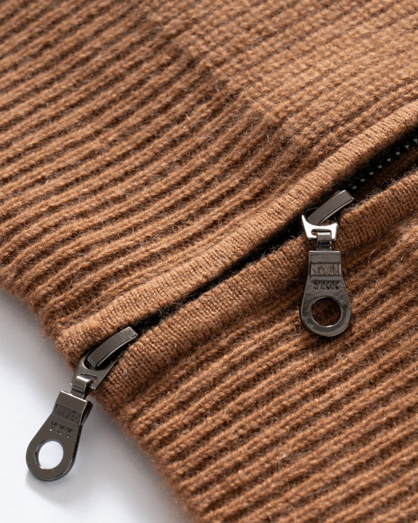 New York Thick Ribbed Cashmere Zip Sweater