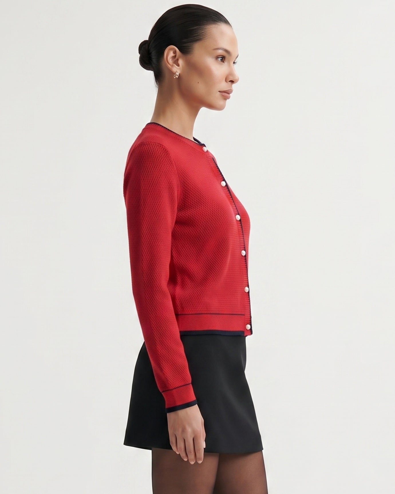 Cashmere Pearl Crewneck Knitted Cardigan