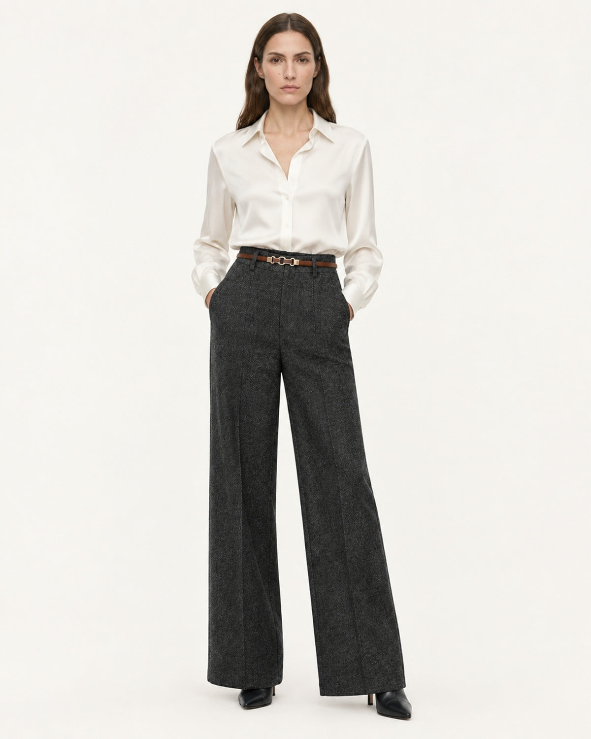 Woman Heavyweight Straight Leg Wool Pants