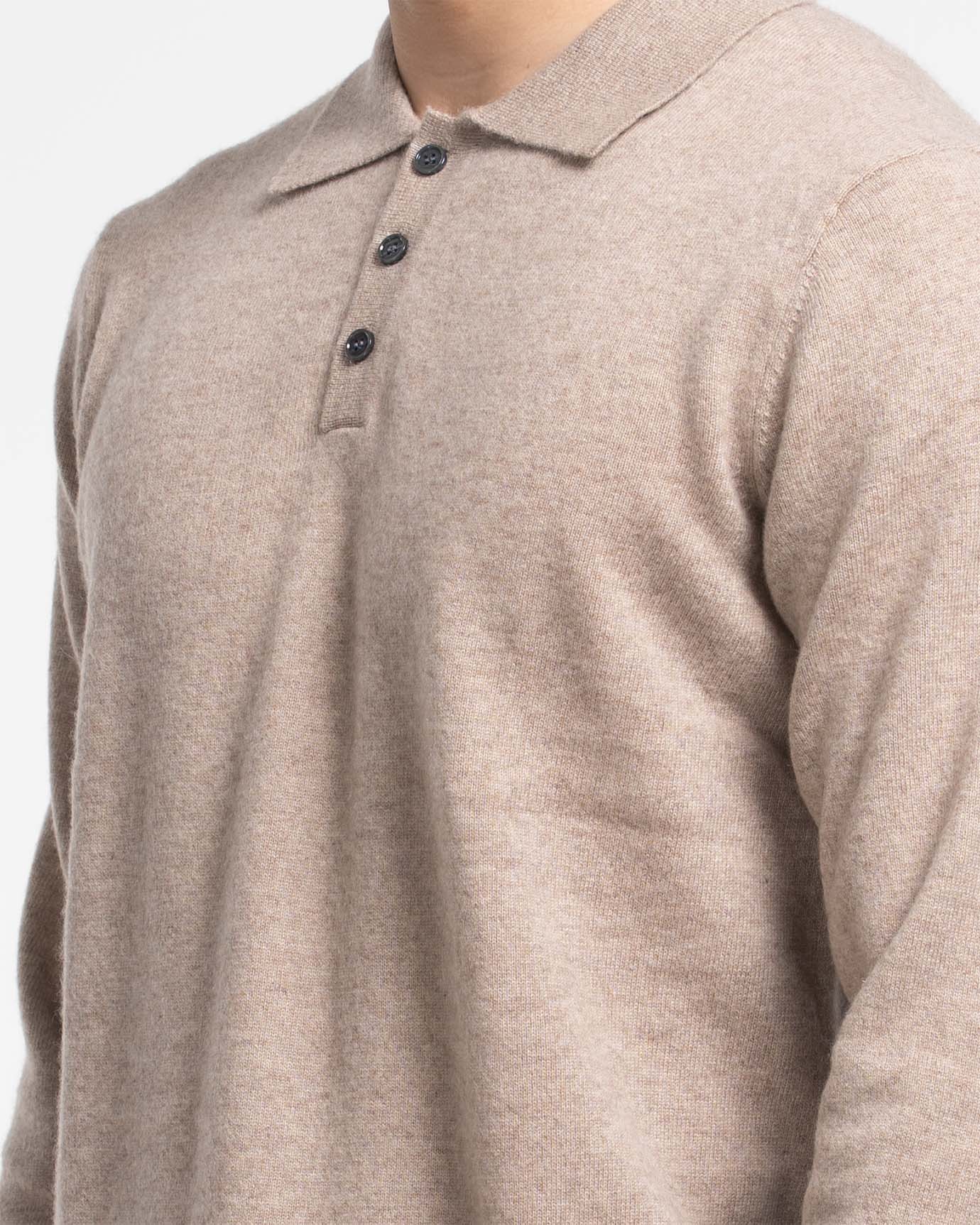Warm camel tone polo made from luxurious cashmere