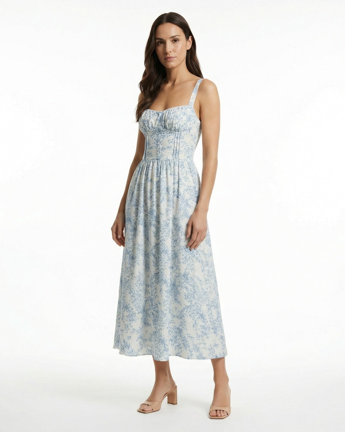 Gartentraum Blau-Weißes Kleid