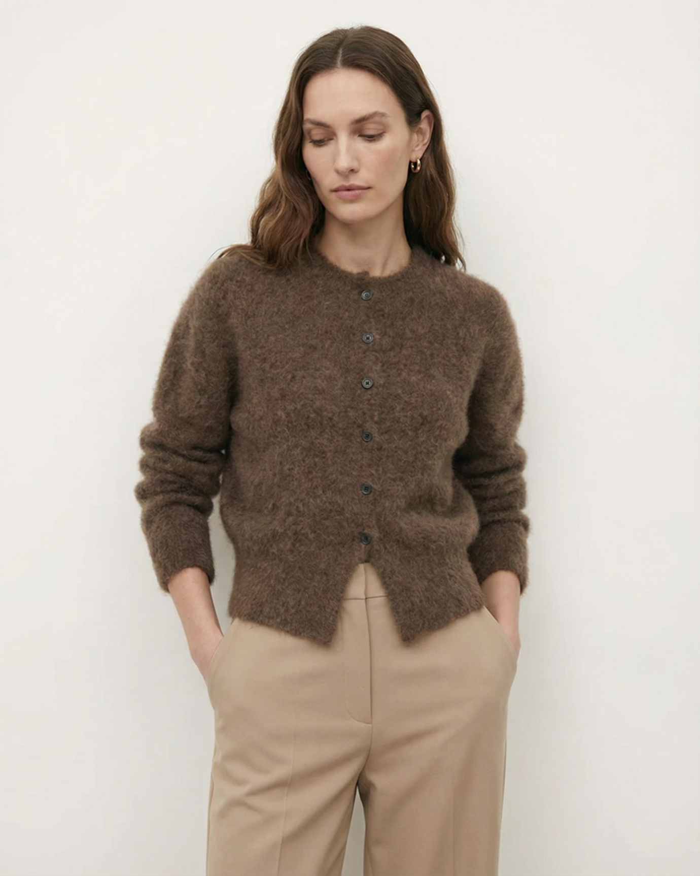 Suéter tipo cárdigan de alpaca